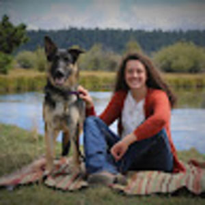 Meet your Posher, Claire